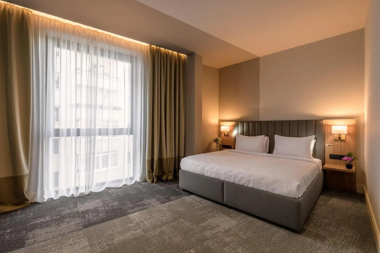 Hotel Maestral Leopoli
